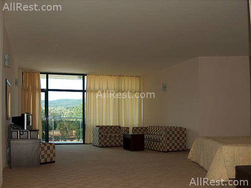 Marvel Hotel 4